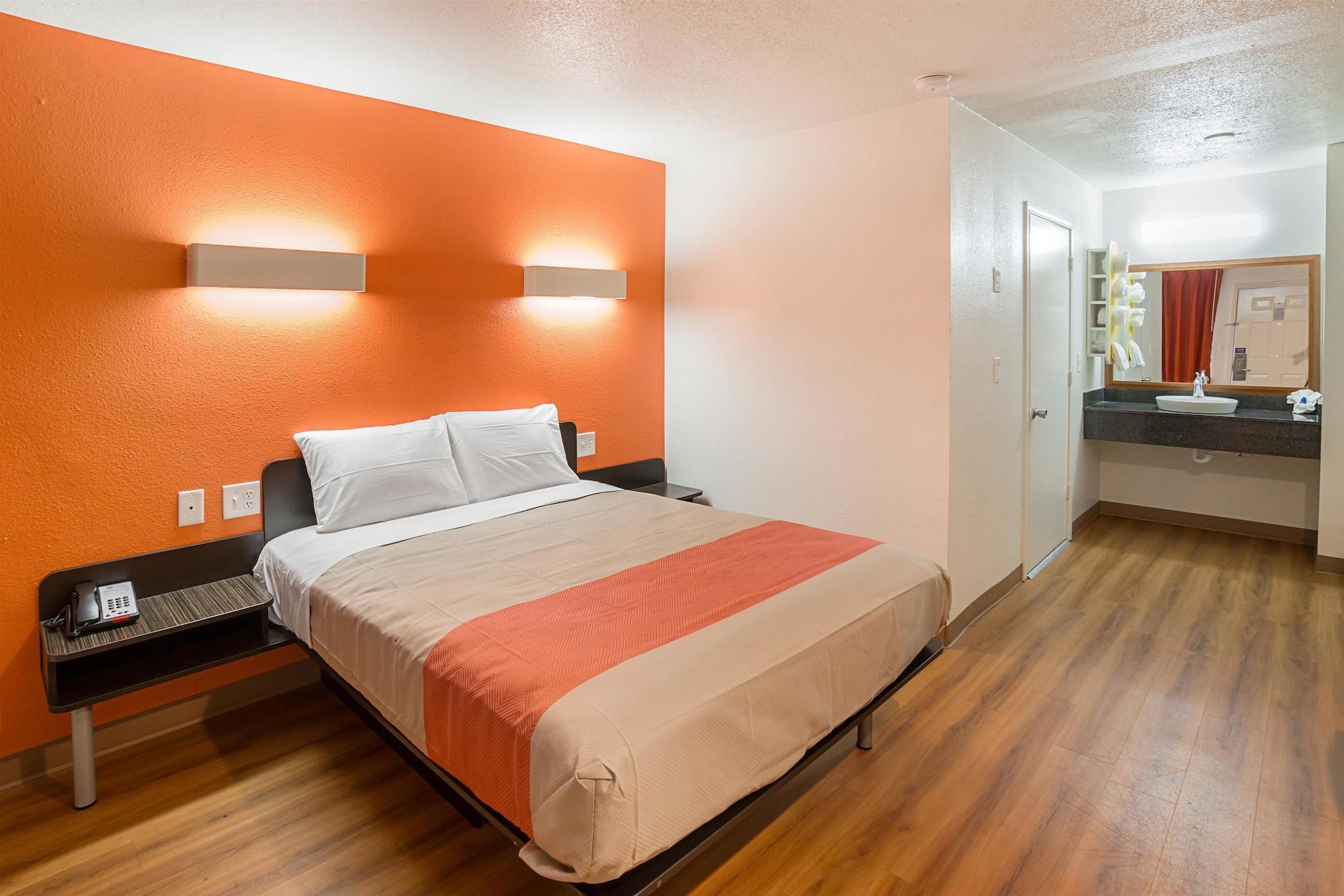 Motel 6-Grand Prairie, Tx - Near Six Flags Drive Kültér fotó