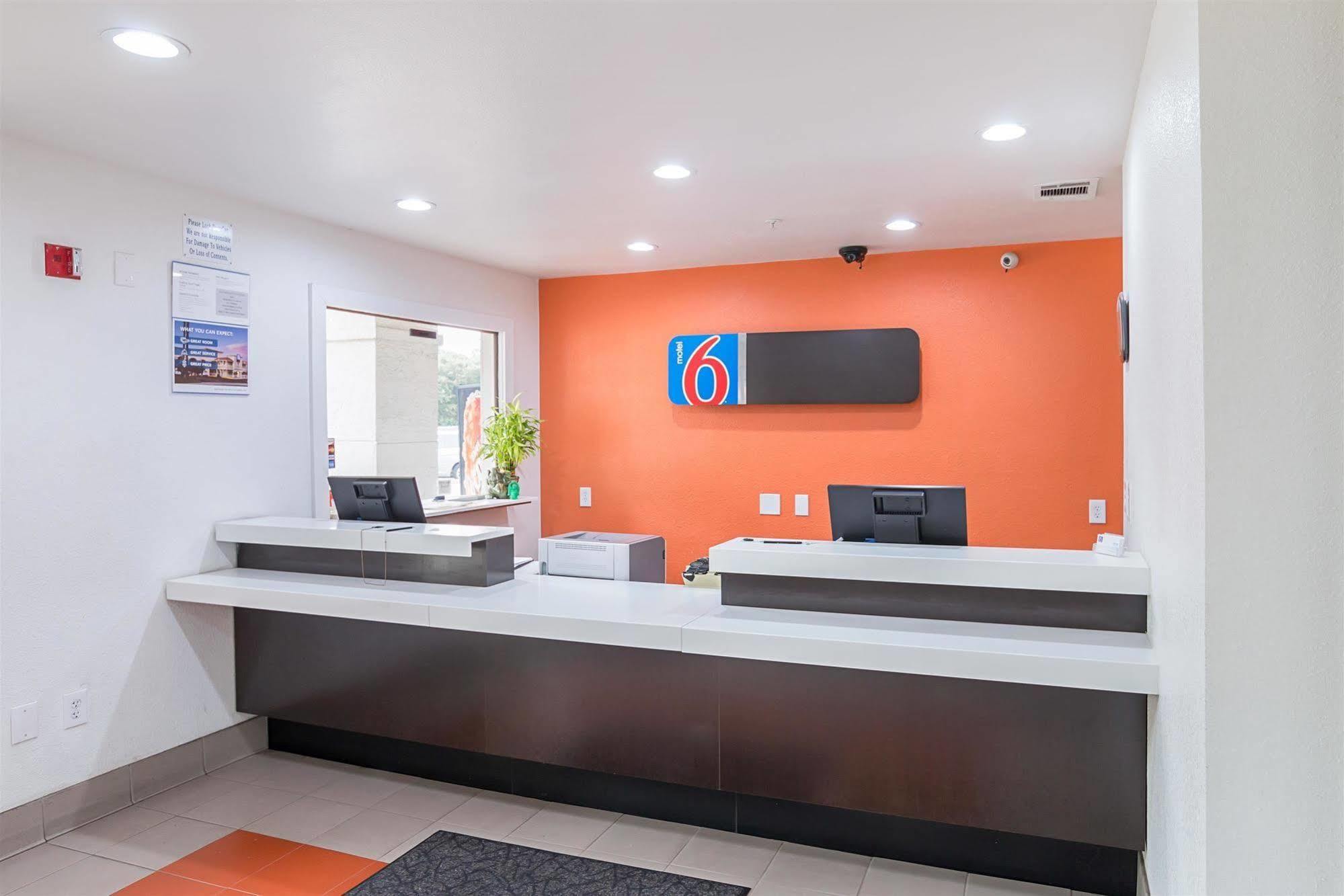 Motel 6-Grand Prairie, Tx - Near Six Flags Drive Kültér fotó