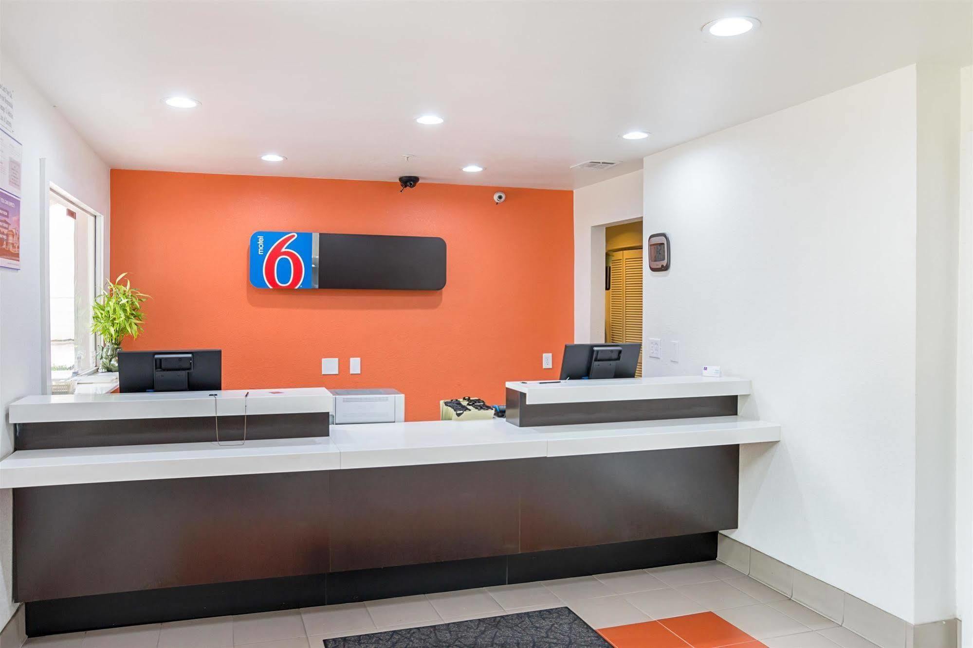 Motel 6-Grand Prairie, Tx - Near Six Flags Drive Kültér fotó